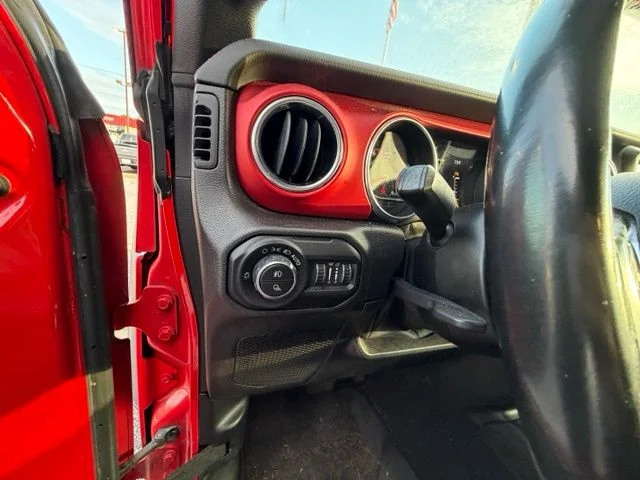 Used 2020 Red Jeep Rubicon image 15