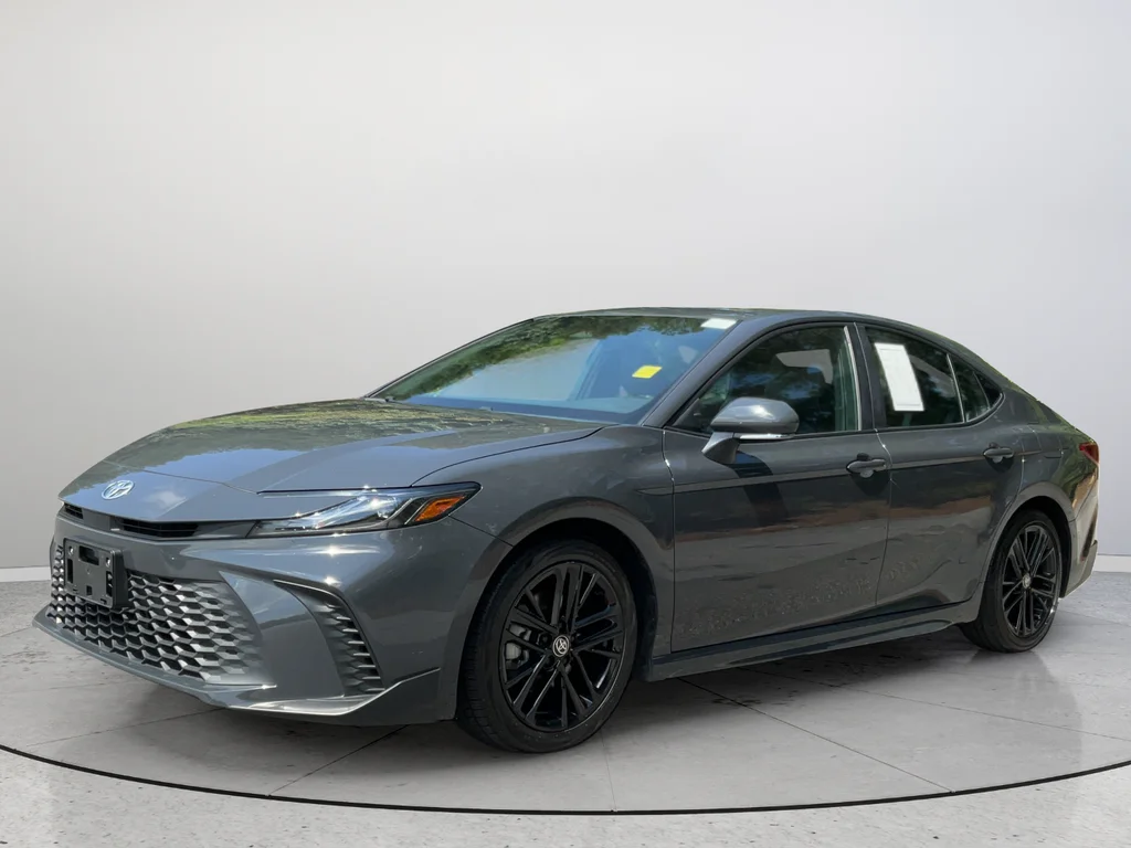 Used 2025 Gray Toyota SE image 4
