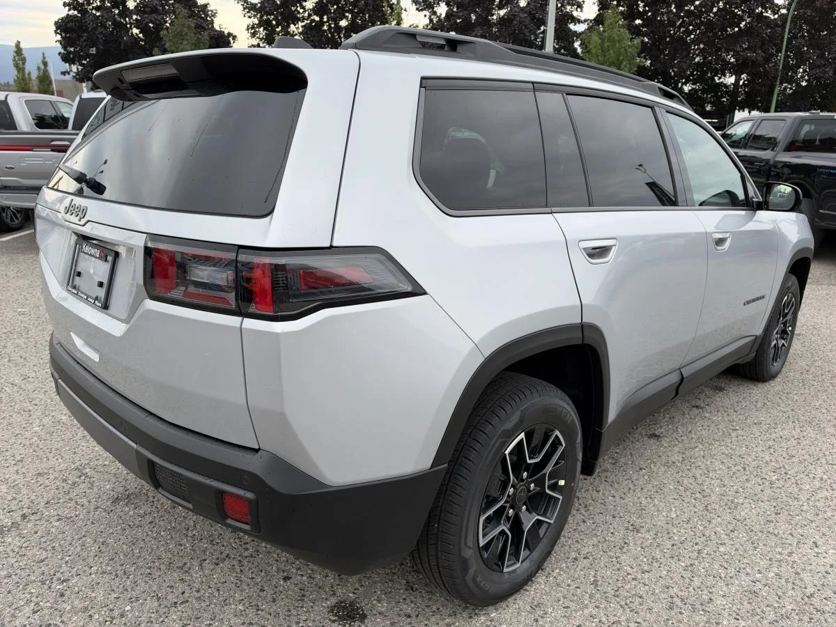 New 2026 Silver Jeep Base image 8