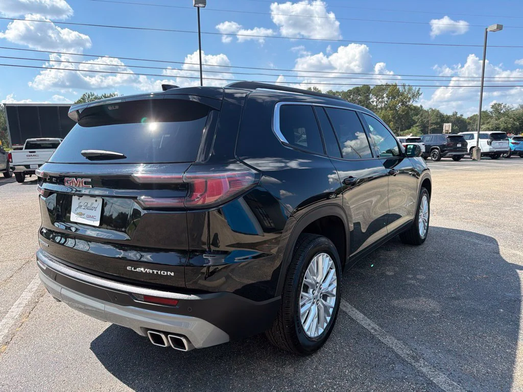 Used 2026 Ebony Twilight Metallic GMC Elevation image 5