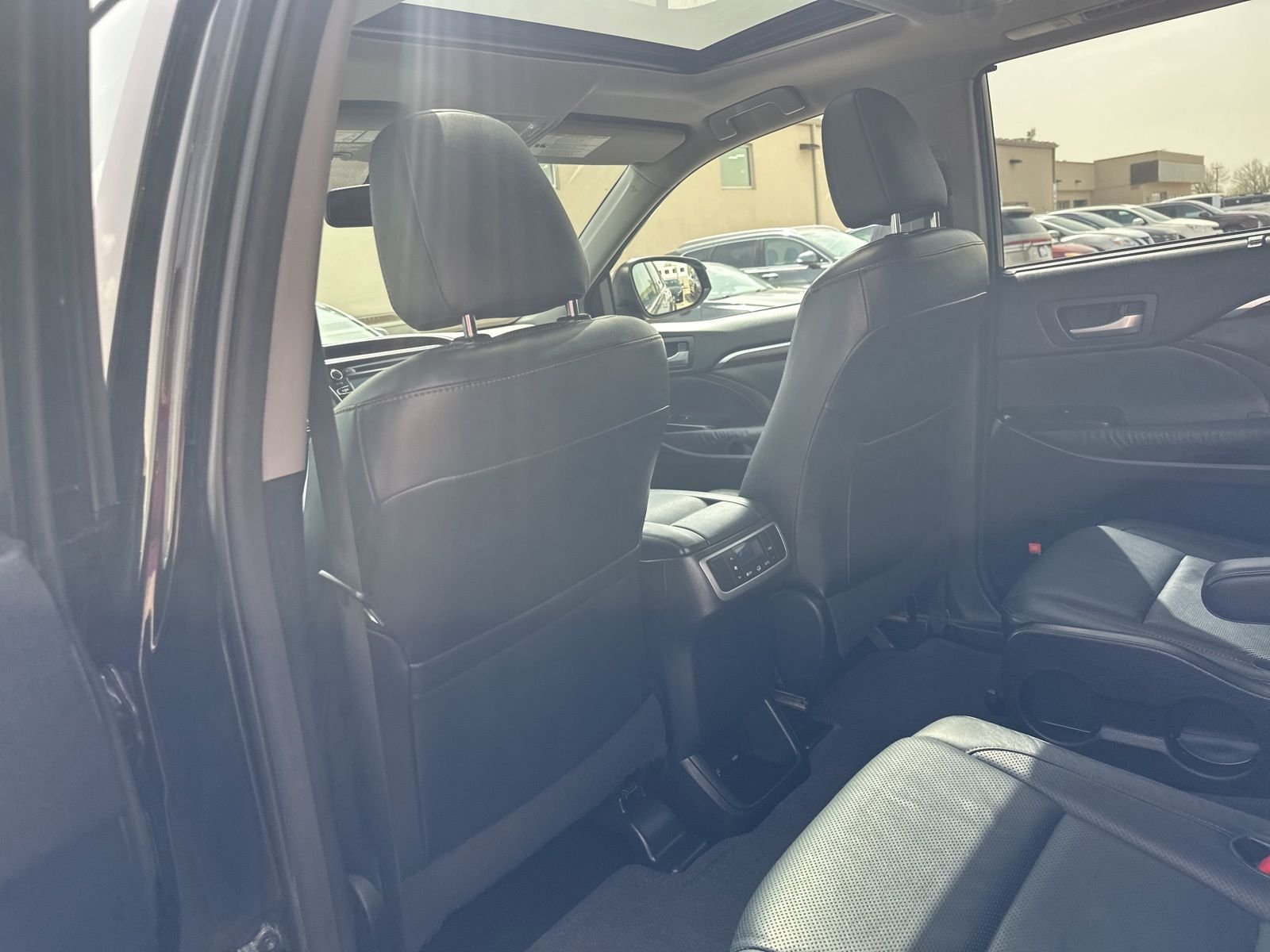Used 2014 Black Toyota Limited image 19