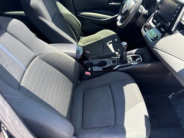 Used 2021  Toyota SE image 35