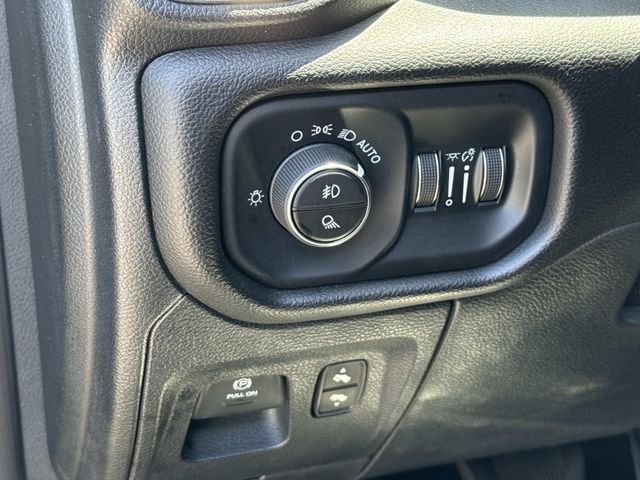 Used 2025 Black Ram Laramie image 27
