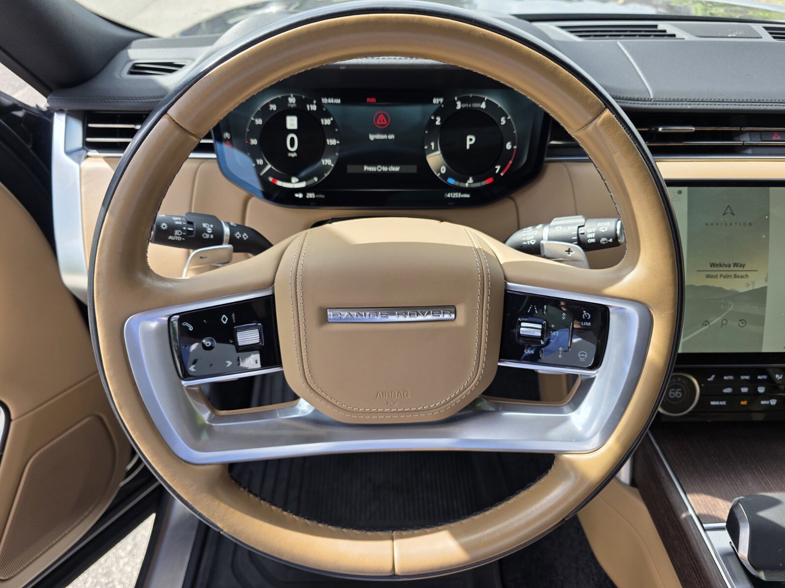 Certified Used 2023 Santorini Black Metallic Land Rover SE image 18