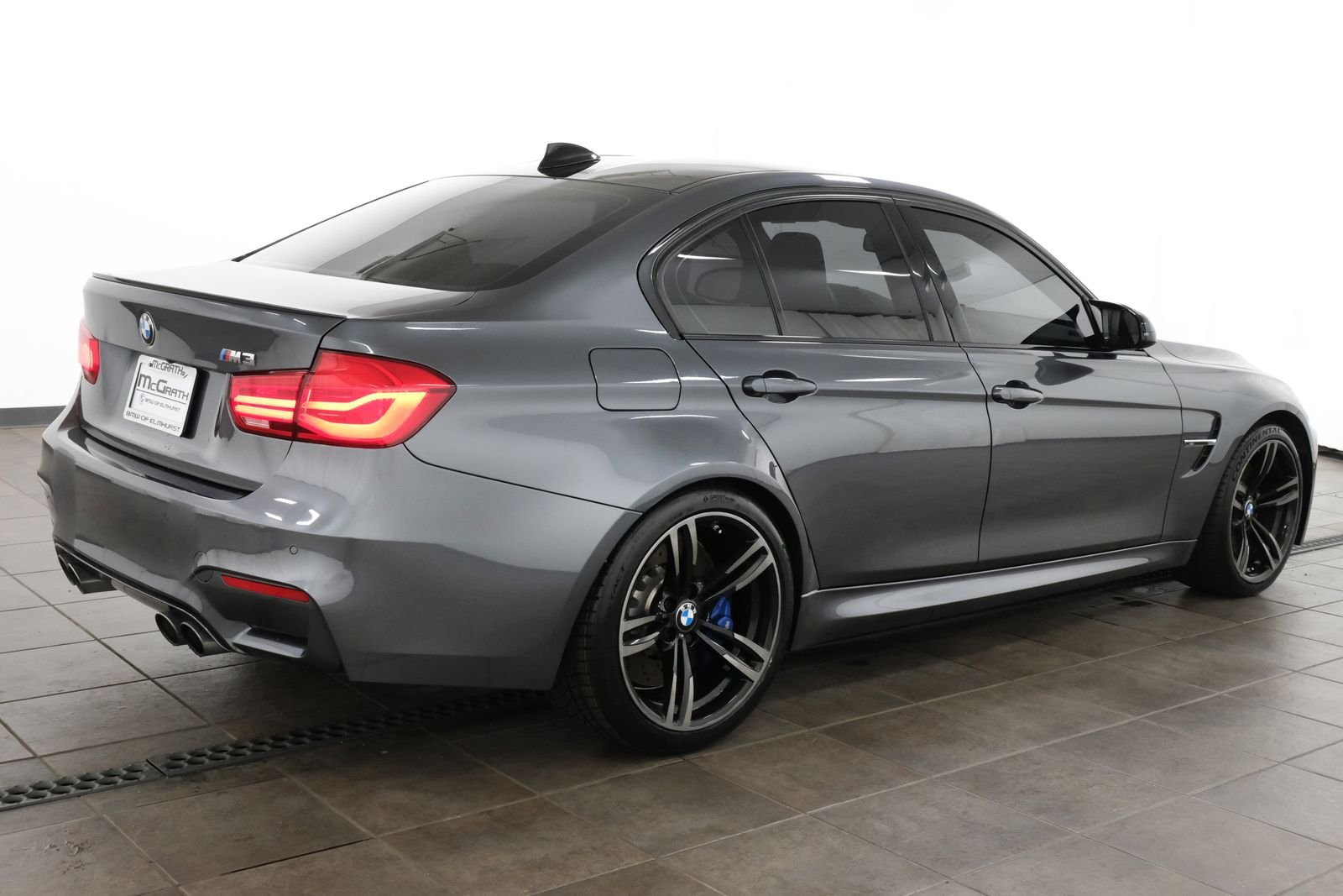 Used 2016 Mineral Gray Metallic BMW Base image 7