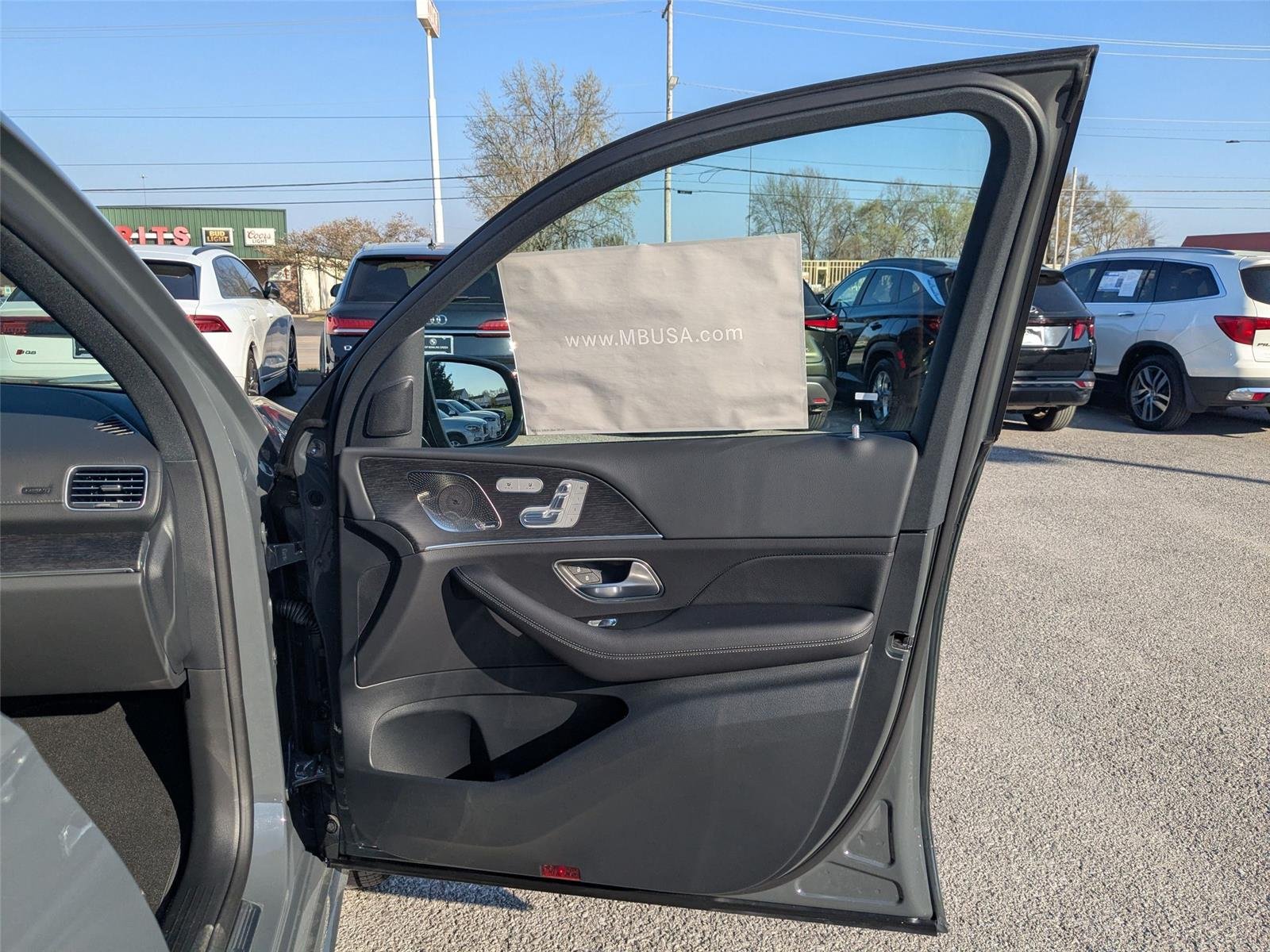 New 2026 MANUFAKTUR Silicon Grey Mercedes-Benz GLS 450 image 32