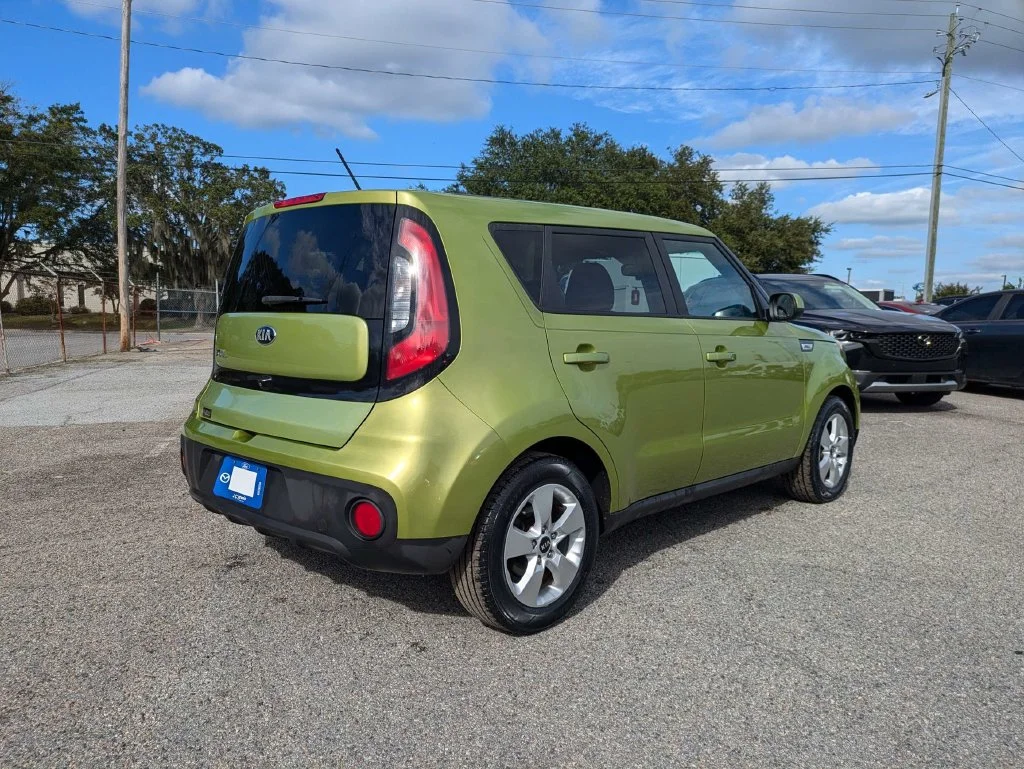 Certified Used 2019 Alien II Kia Base image 4