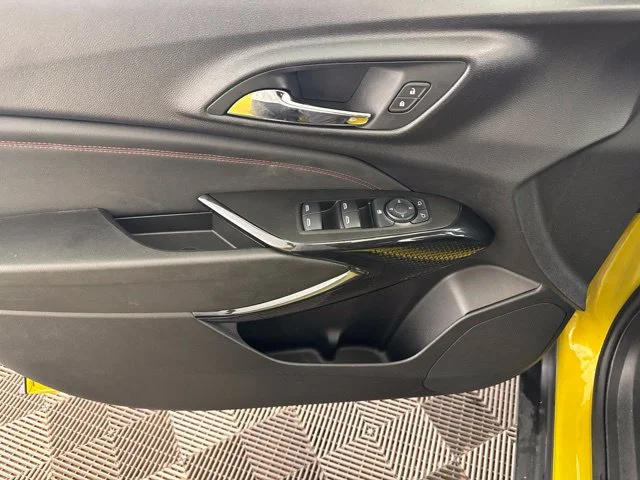 Used 2025 Yellow Chevrolet 2RS image 28