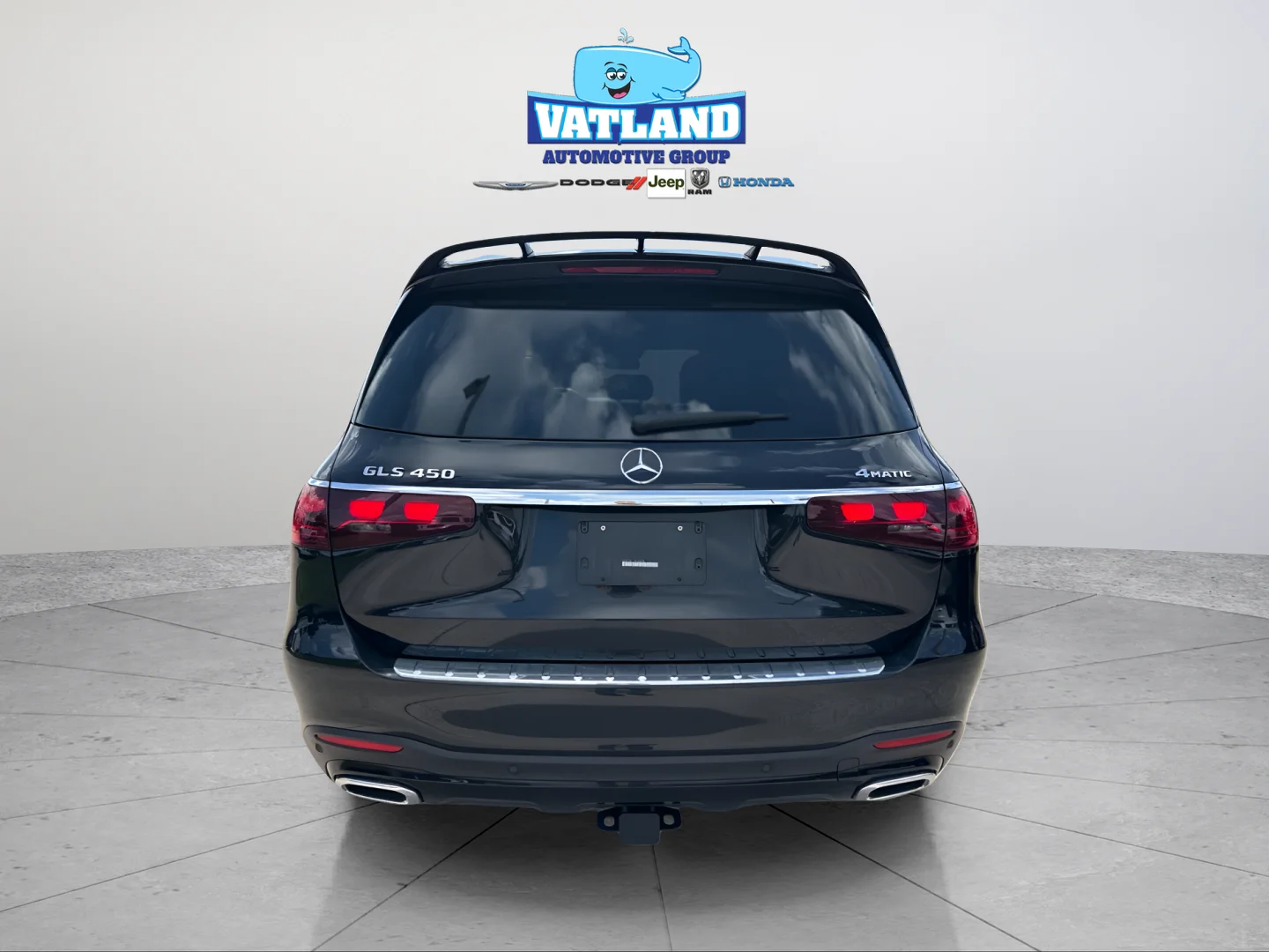 Used 2025 Black Mercedes-Benz GLS 450 image 30