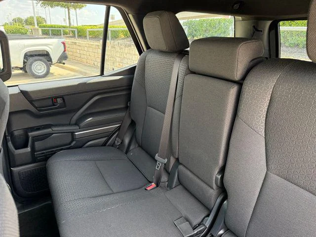 Certified Used 2026 UNDERGROUND Toyota SR5 image 61