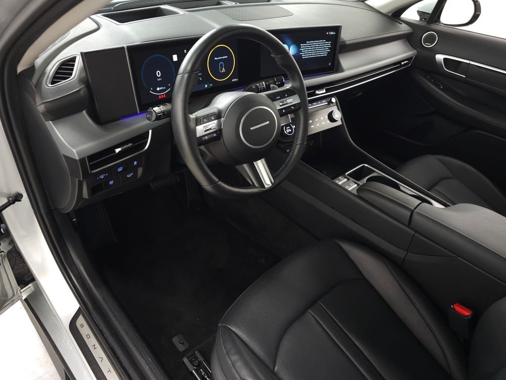 2025 Hyundai Sonata Hybrid Limited - Photo 18
