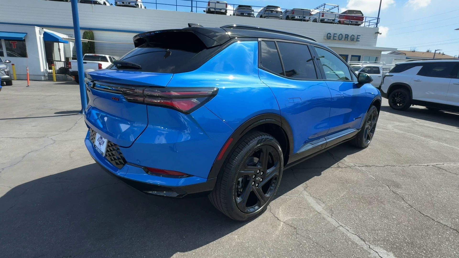 2026 Chevrolet Equinox EV RS - Photo 43