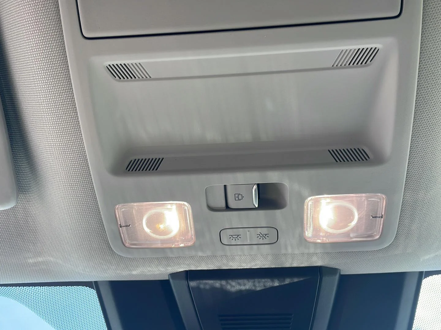New 2026 Marsh Gray Ford XLT image 27