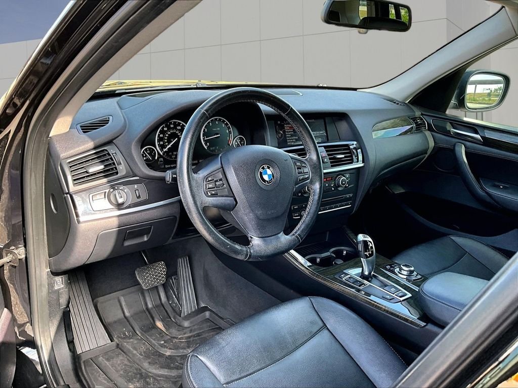 Used 2014 Black BMW xDrive28i image 4