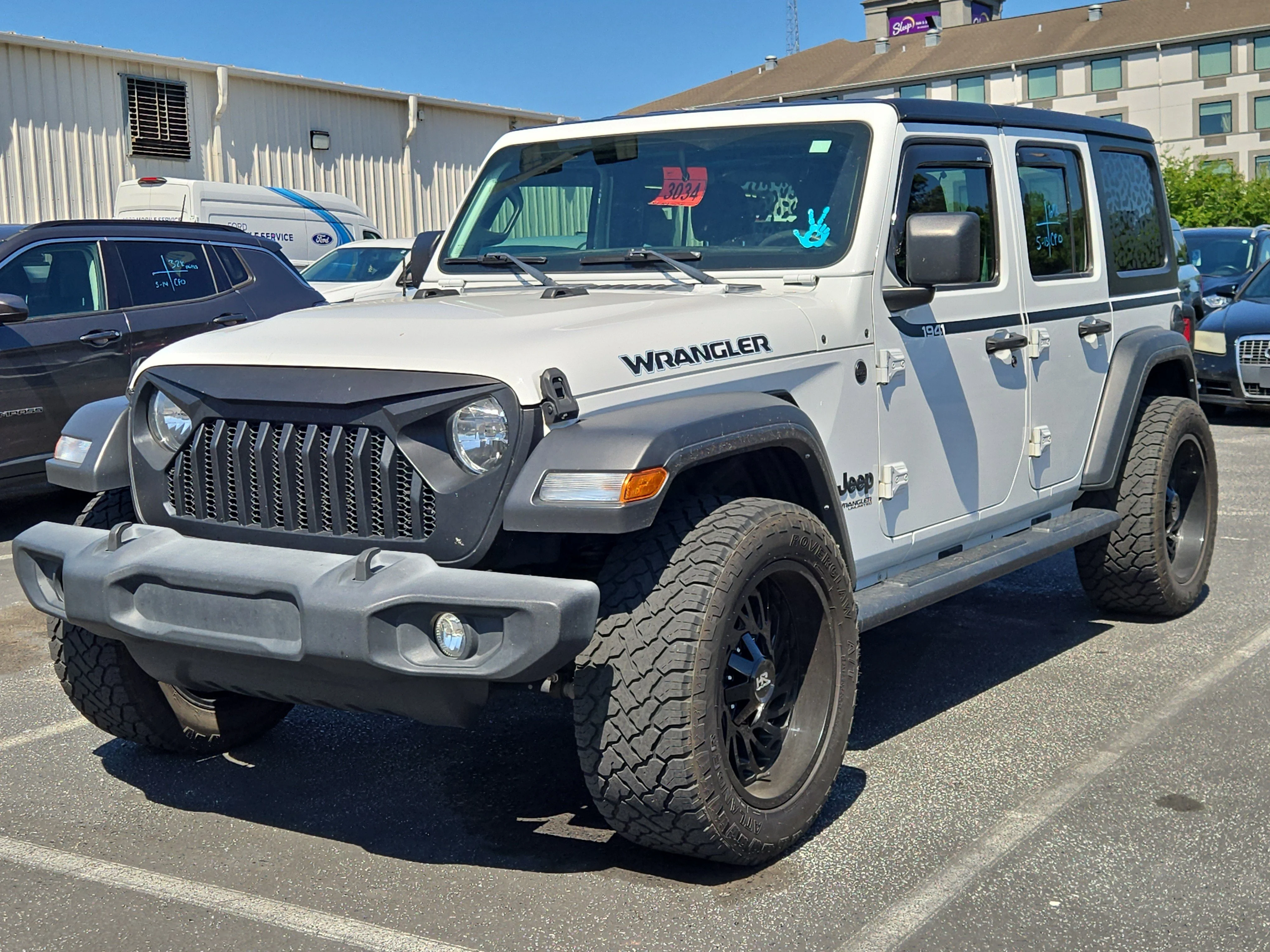 2022 Jeep Wrangler Sport's photo