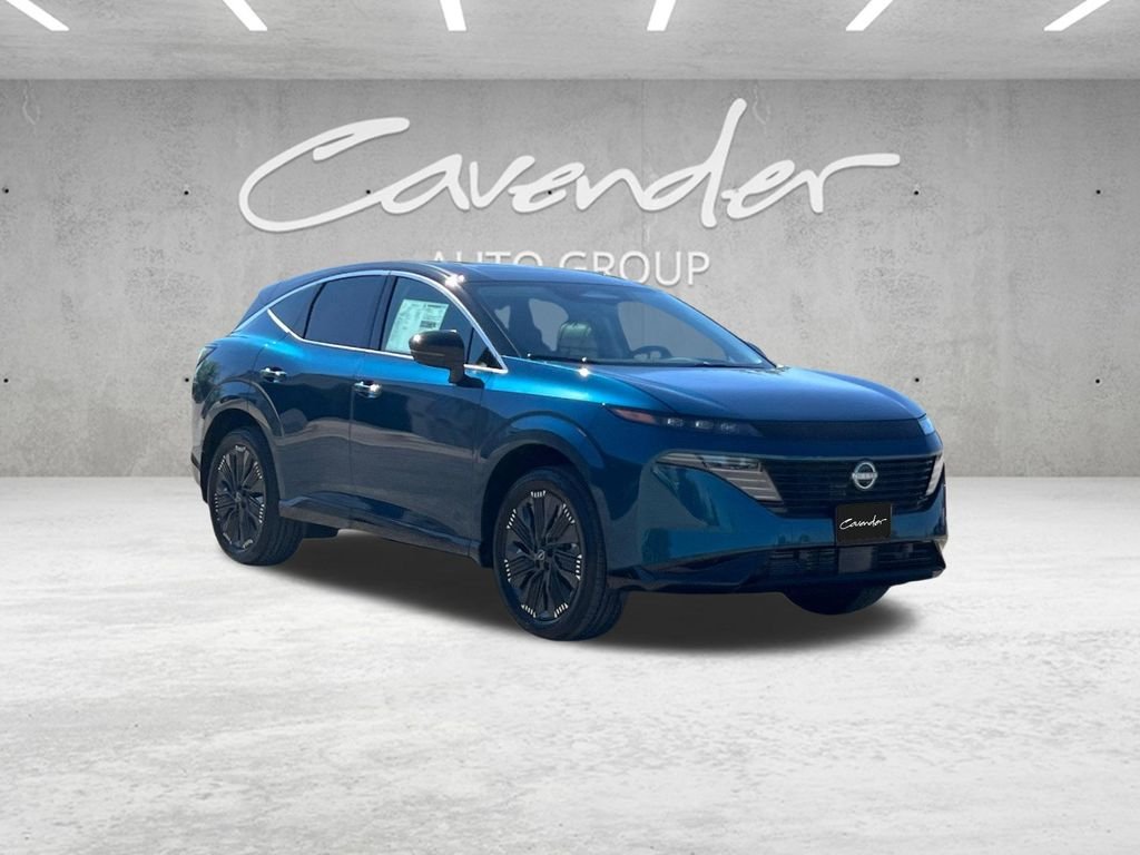 New 2026 Aurora Blue Pearl Metallic / Super Black Two-tone Nissan Platinum image 2