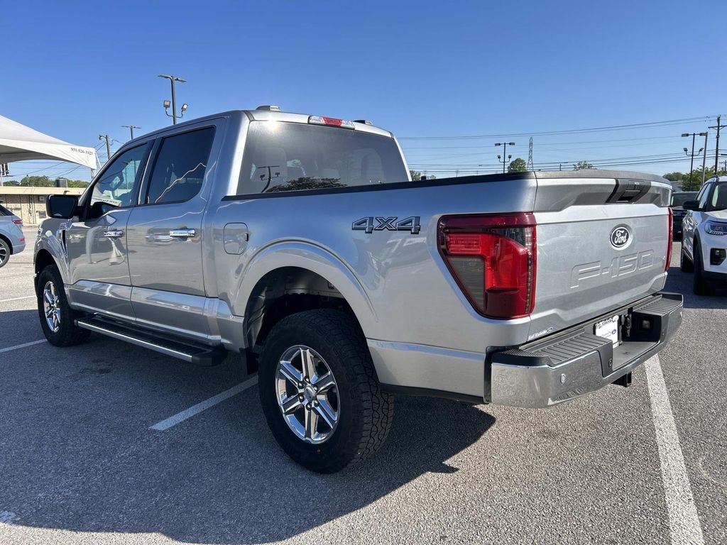 Certified Used 2025 Iconic Silver Metallic Ford XLT image 6