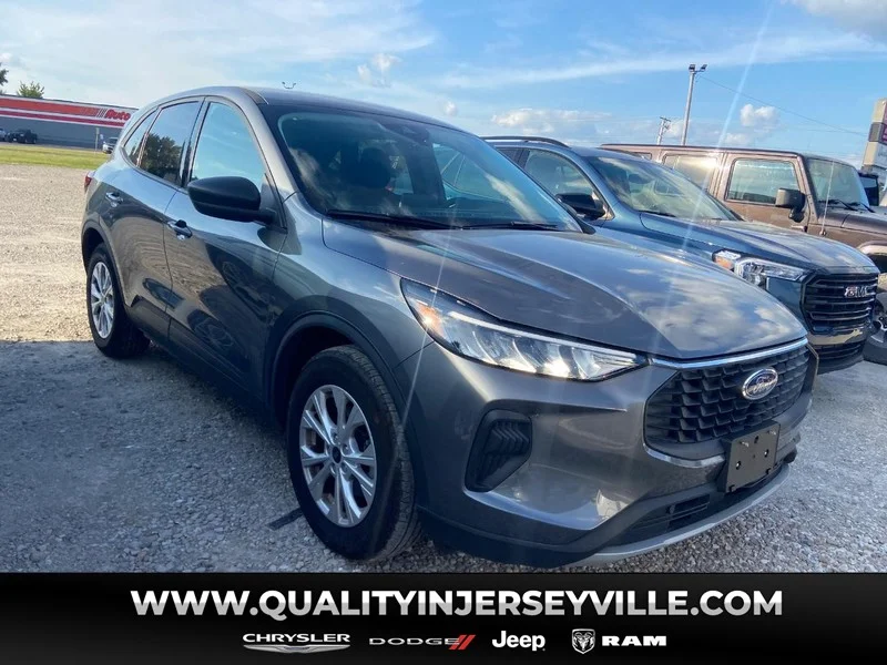 Used 2025 Carbonized Gray Metallic Ford Active image 1