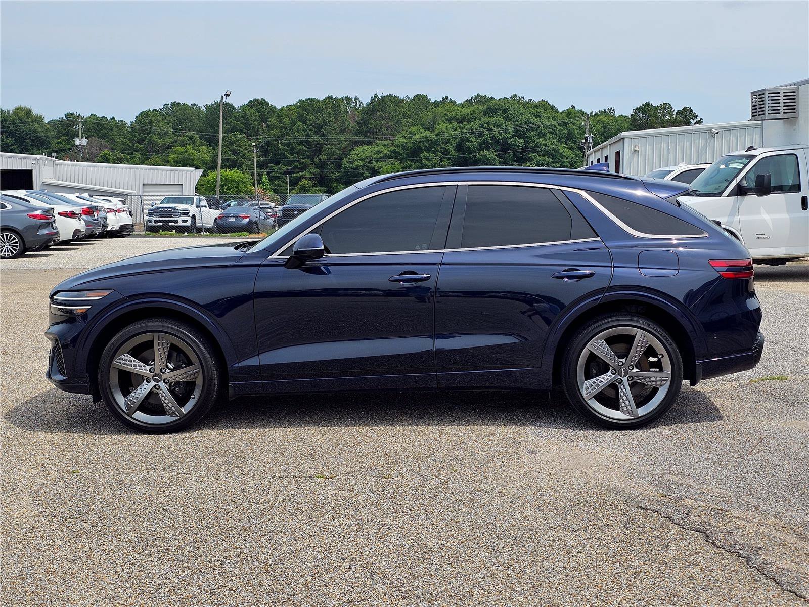 2023 GENESIS GV70 Standard - Photo 13