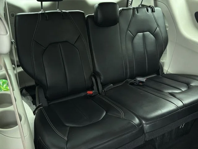 Used 2023 White Chrysler Touring L image 35