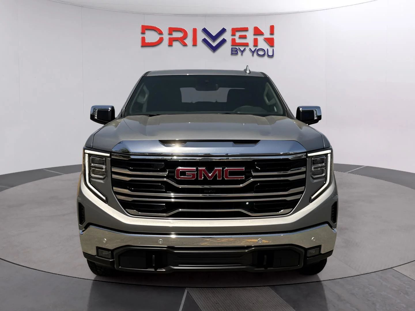 New 2026 Sterling Metallic GMC SLT image 9