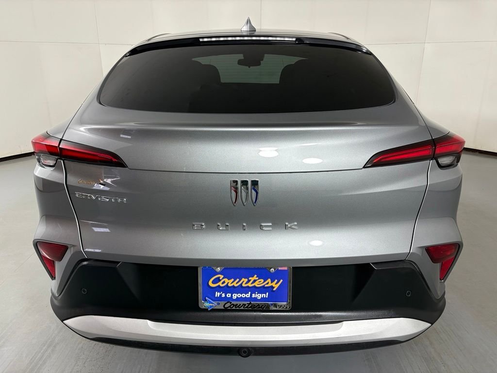 Used 2025 Gray Buick Preferred image 8