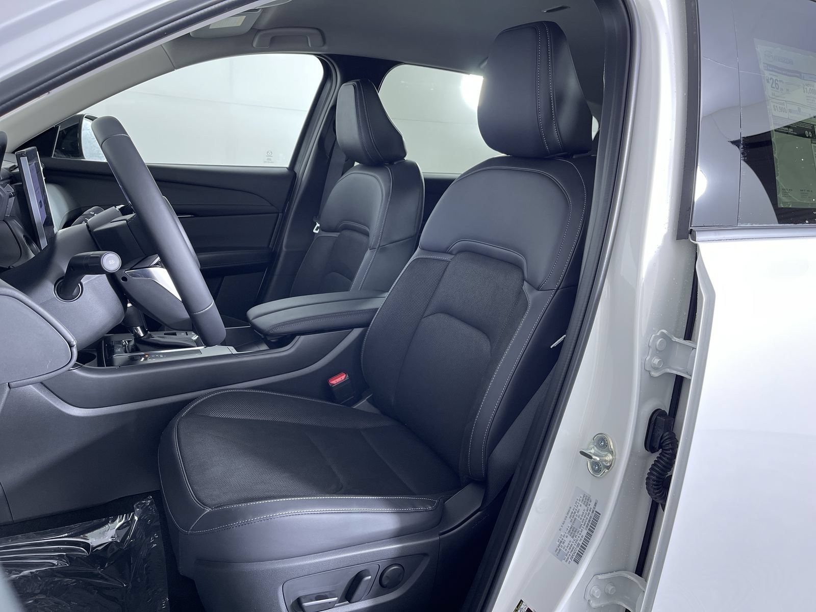 New 2026 Rhodium White Metallic Mazda 2.5 S Preferred image 15
