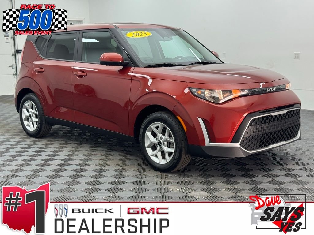 Used 2025 Mars Orange Kia LX image 1