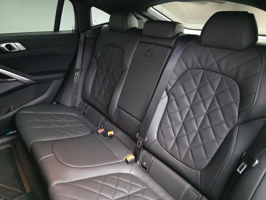 Used 2026 Brooklyn Grey Metallic BMW xDrive40i image 14