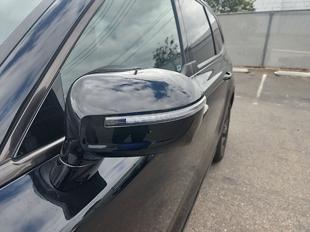 Used 2025 Black Kia SX-Prestige X-Line image 7