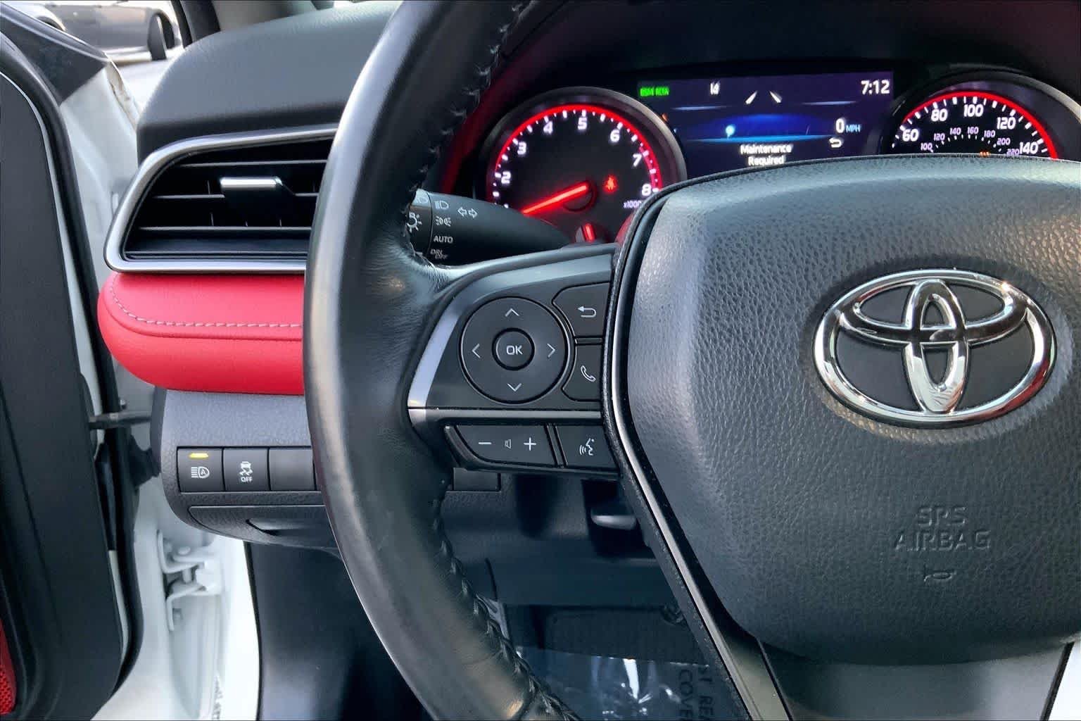 Used 2022 Wind Chill Pearl Toyota XSE image 21
