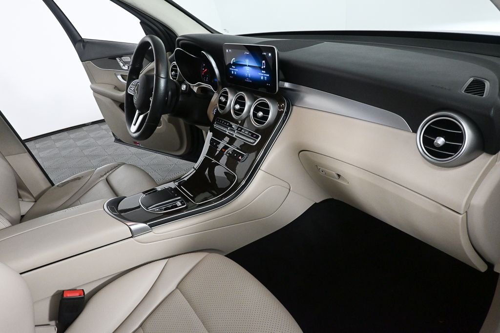 Used 2021 Blue Mercedes-Benz GLC 300 image 24