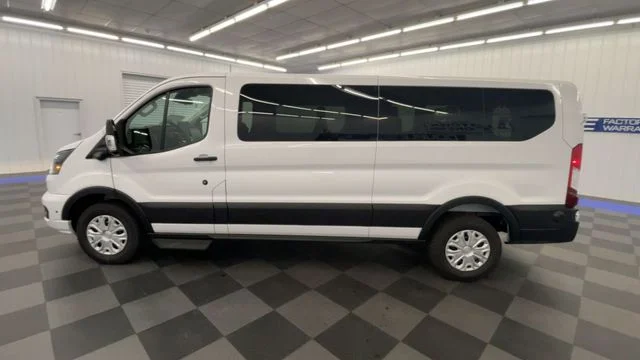 New 2026 Oxford White Ford Passenger Van XLT image 5