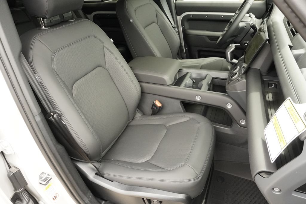 New 2026 Borasco Grey Land Rover S image 24