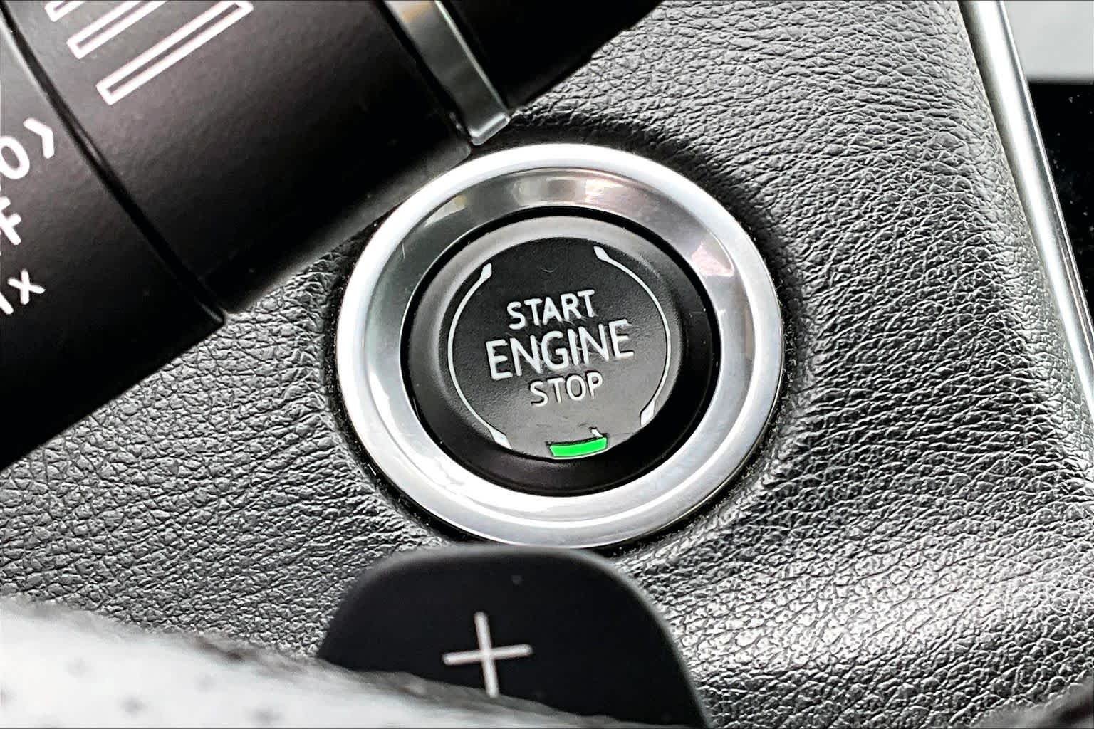 Used 2019 Twilight Blue Metallic Cadillac AWD Sport image 59