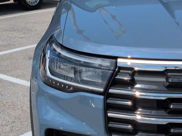 New 2026 Vapor Blue Metallic Ford Active image 10