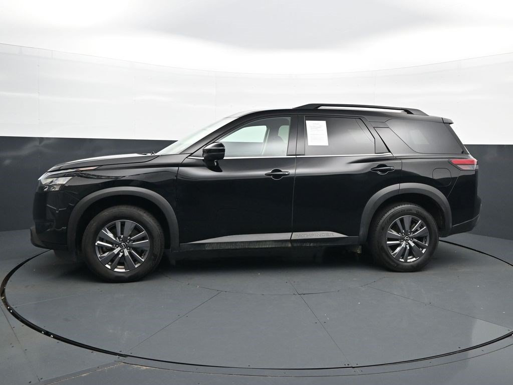 Used 2025 Super Black Nissan SV image 4