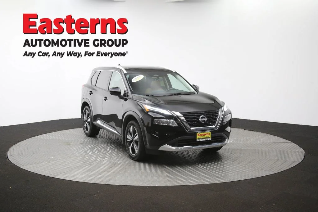 Used 2023 Black Nissan Platinum image 53