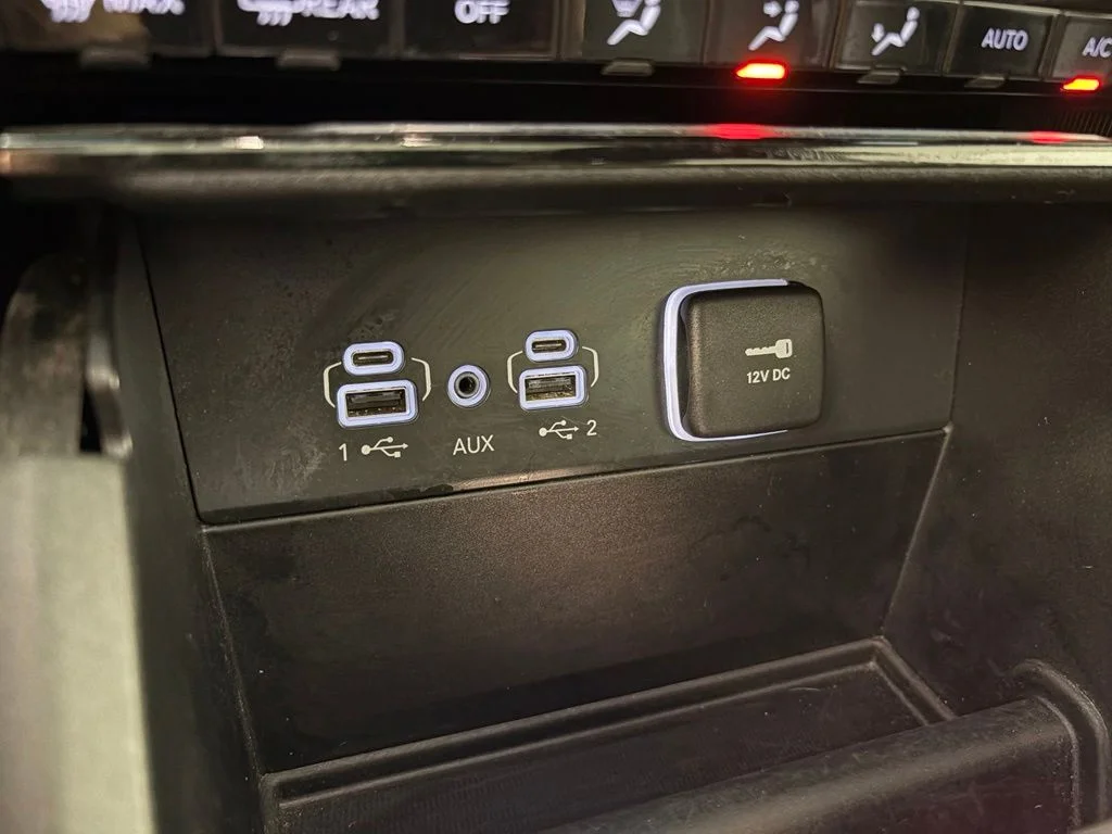 Used 2024 White Jeep 4xe image 35