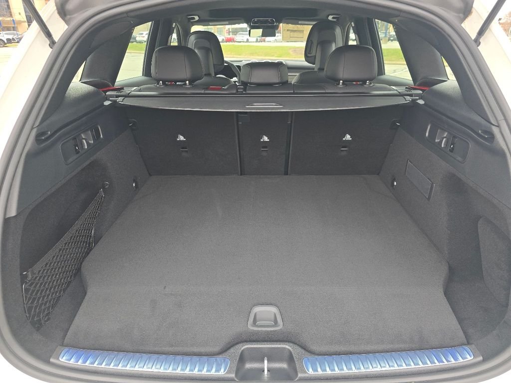 2025 Mercedes-Benz GLC AMG GLC63 S - Photo 18