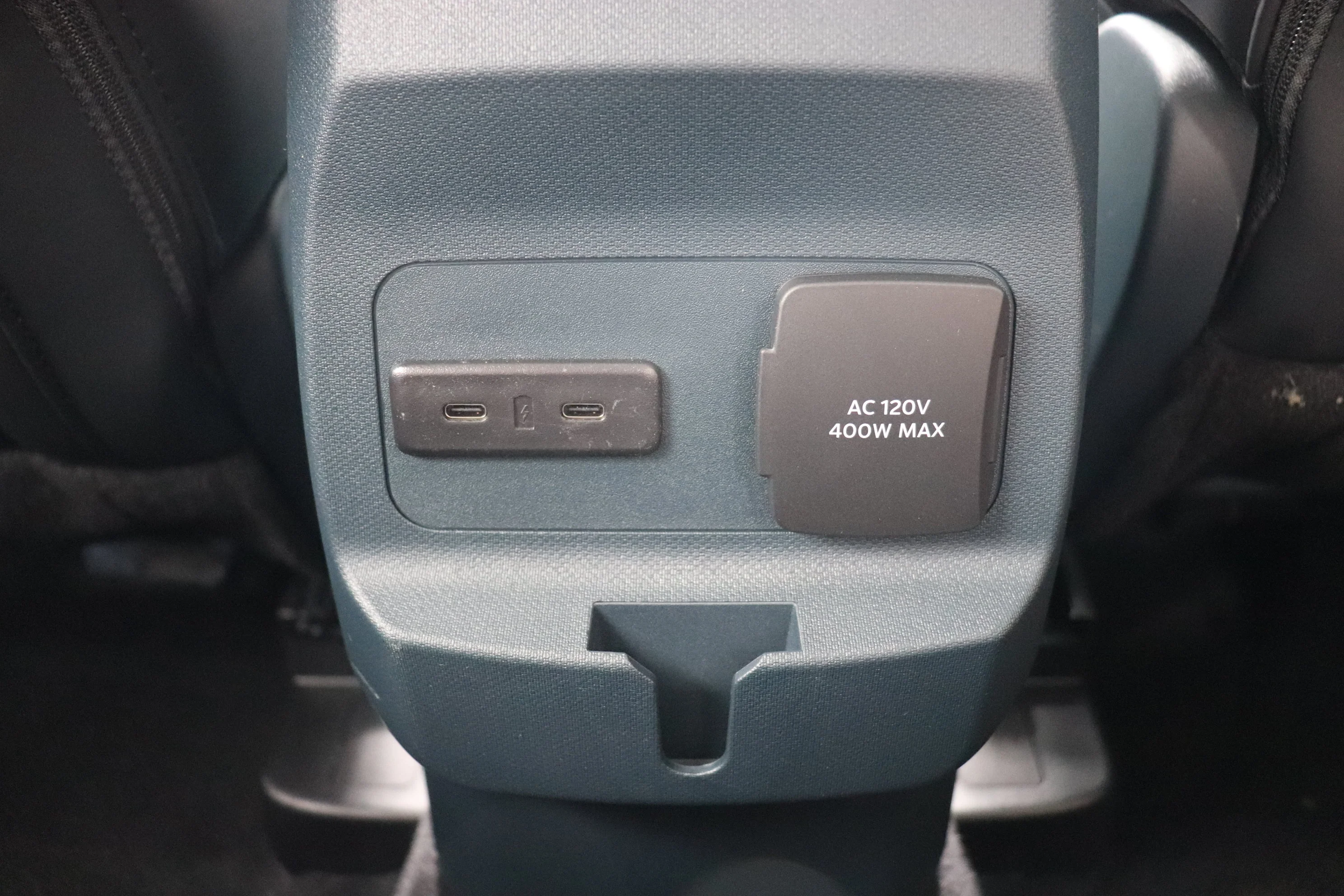 New 2026 OXFORD WHITE Ford Tremor image 17