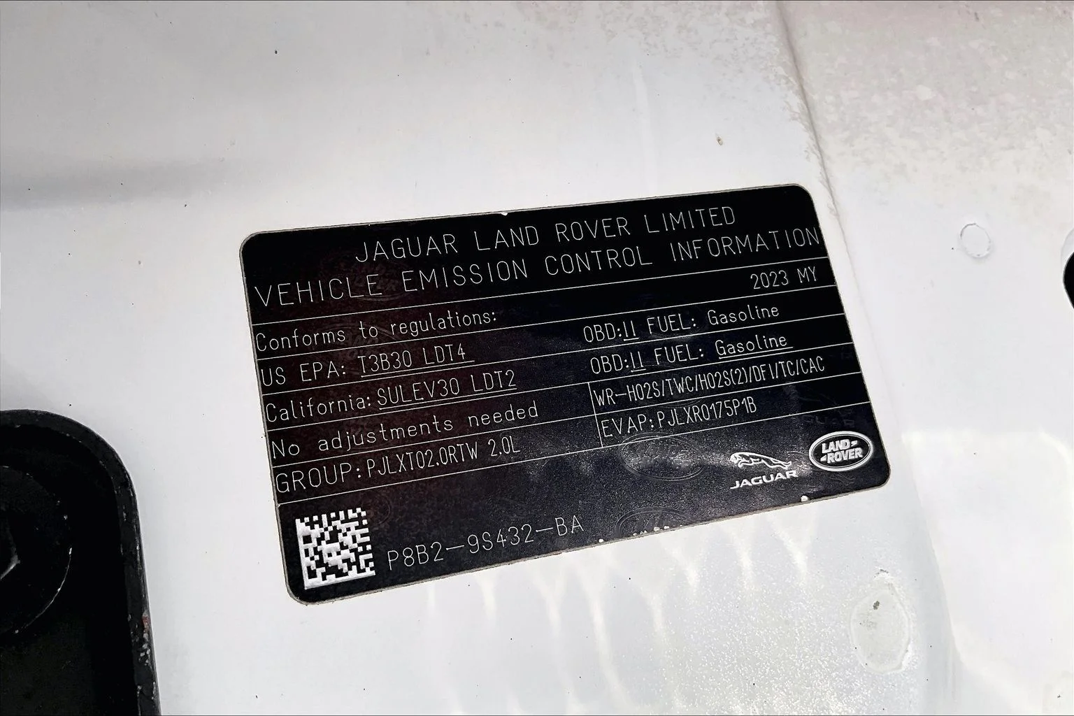 Certified Used 2023 White Land Rover S image 29