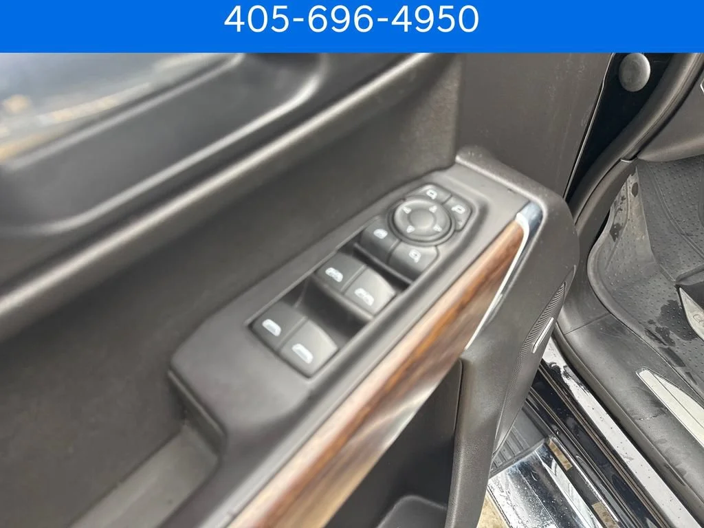 Pre-Owned 2021 Chevrolet Silverado 1500 High Country