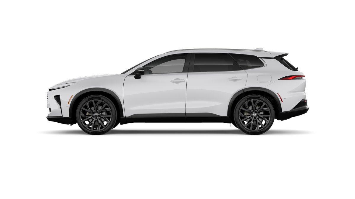 New 2026 Oxygen White Toyota Limited image 5