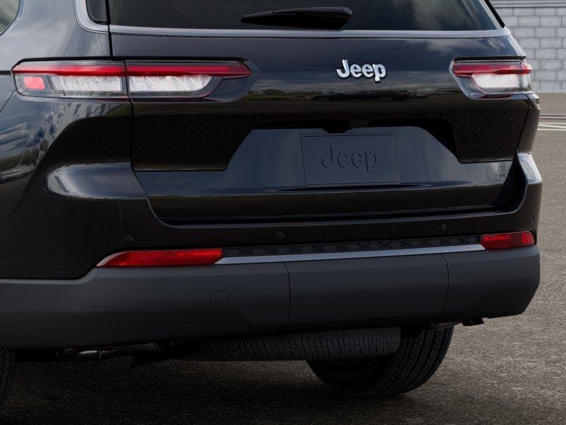New 2026 Diamond Black Crystal Pearl-Coat Exterior Paint Jeep GRAND CHEROKEE L 85TH ANNIVERS image 13
