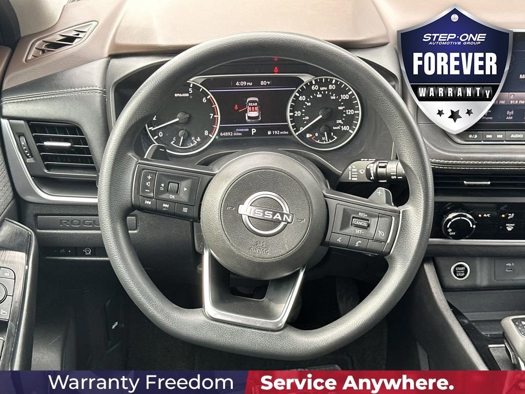 Used 2023 Gray Nissan S image 16