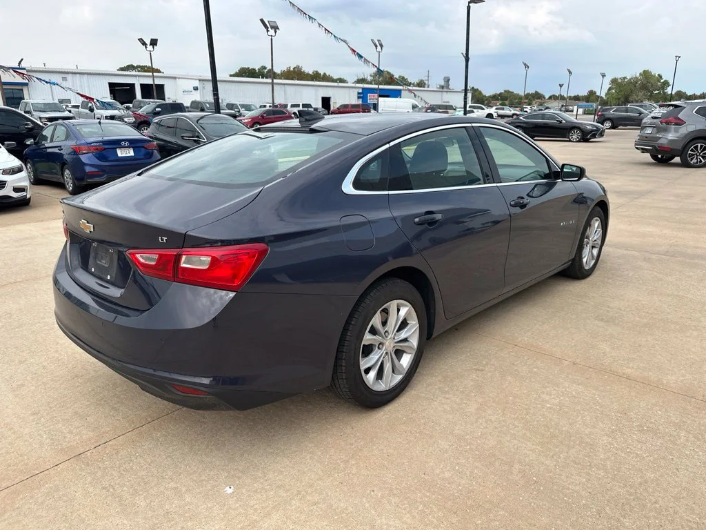 Used 2025 Black Chevrolet LT image 32