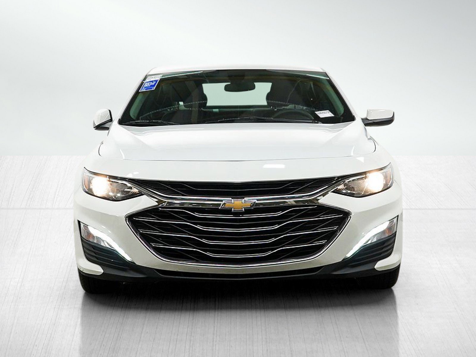 Used 2022 Summit White Chevrolet 4dr Sdn LT image 8