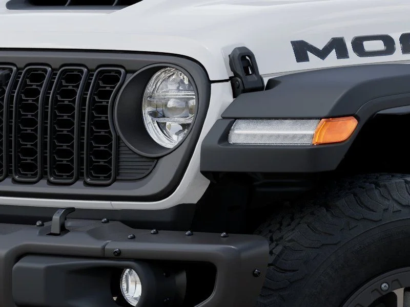New 2026 Bright White Clear-Coat Exterior Paint Jeep Moab 392 image 10