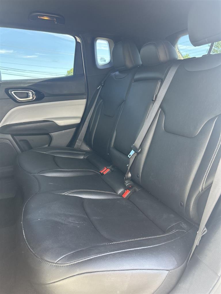 Used 2025 Bright White Clearcoat Jeep Limited image 7
